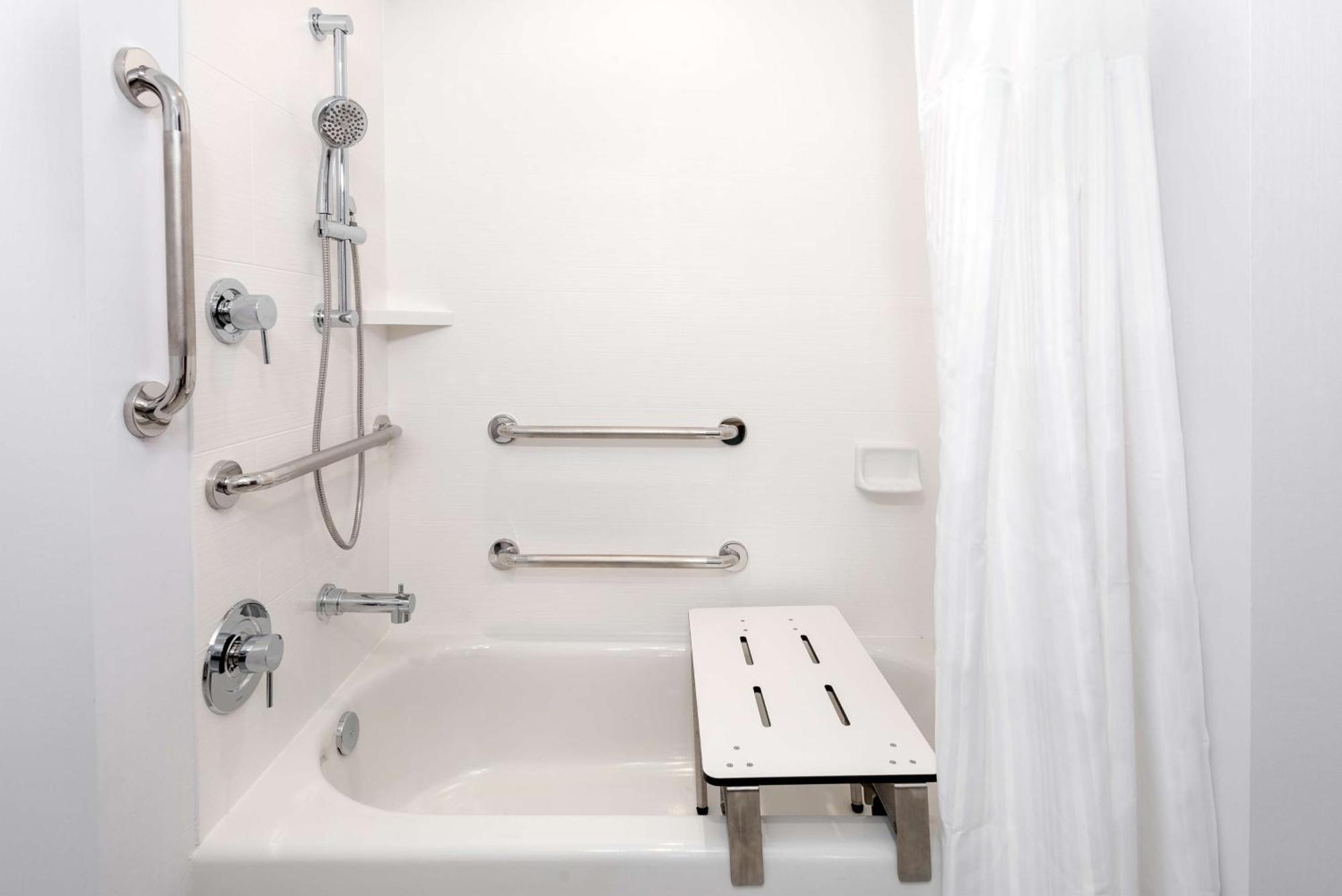Hilton Garden Inn Panama City Airport, Fl Екстериор снимка