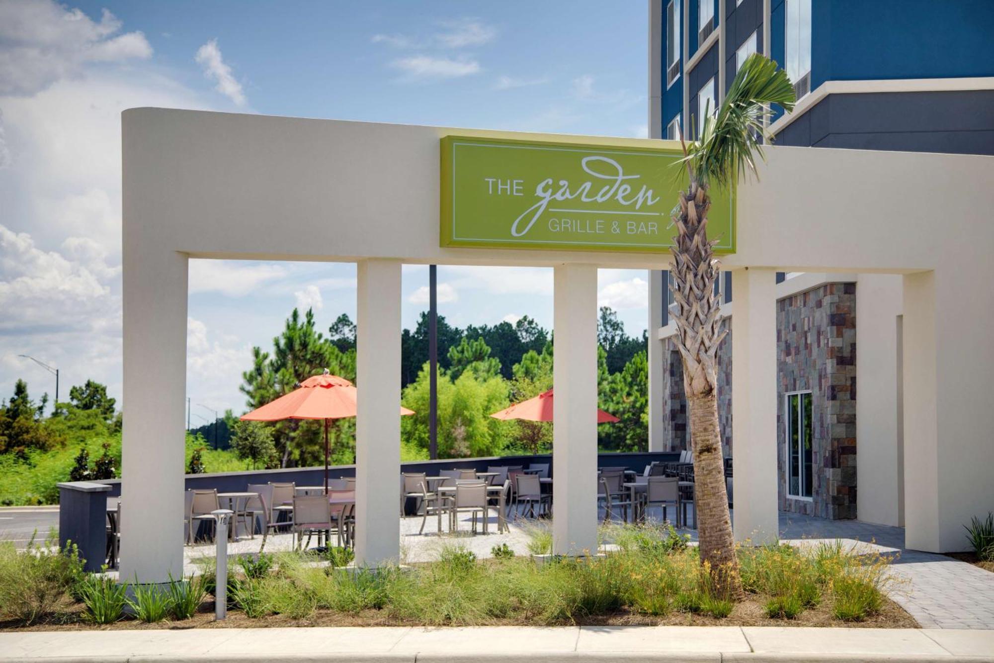 Hilton Garden Inn Panama City Airport, Fl Екстериор снимка